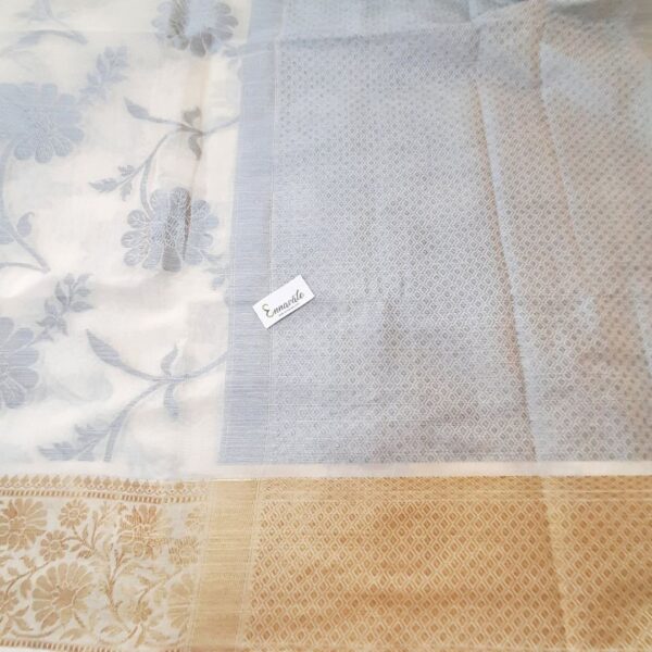 Soft Cotton Saree with Zari work