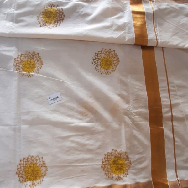 kerala cotton saree